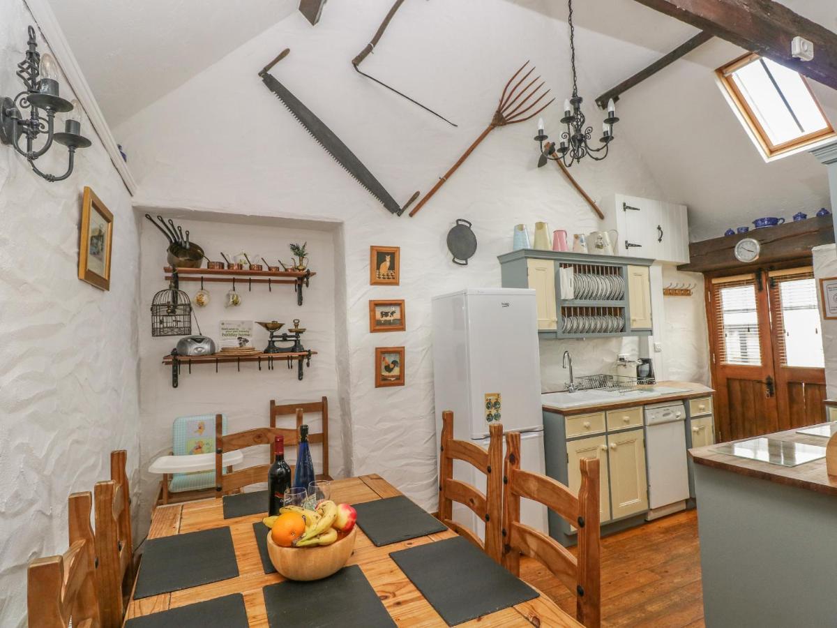 Heather Cottage Милфорд-Хейвен Экстерьер фото
